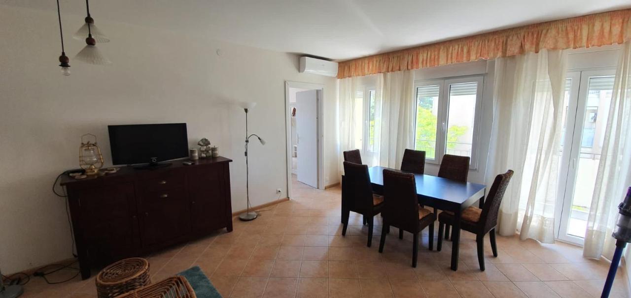 Fiuri De Tapo Appartement Grado Buitenkant foto